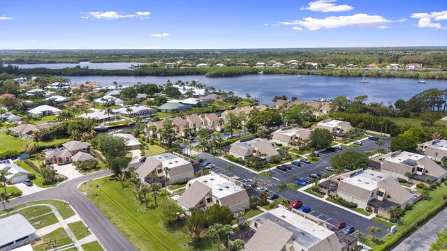 1100 SE Mitchell Ave Apt 204, Port St Lucie, FL 34952