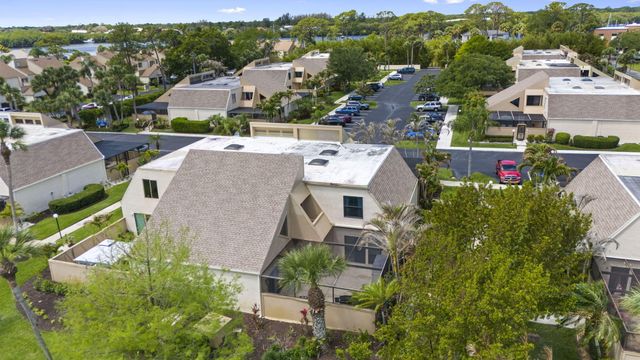 1100 SE Mitchell Ave Apt 204, Port St Lucie, FL 34952