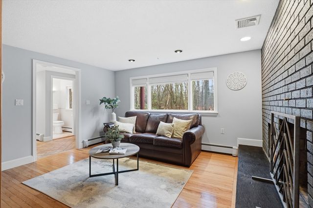 1015 Johnson, North Andover, MA 01845