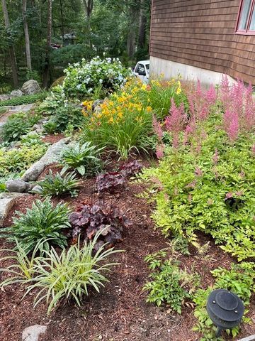 1015 Johnson, North Andover, MA 01845