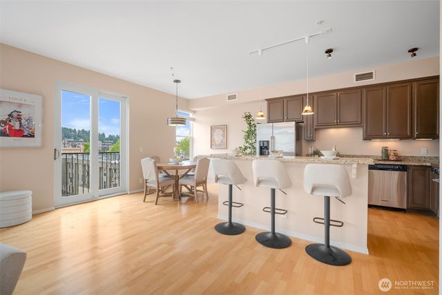 1134 Finnegan Way #502, Bellingham, WA 98225