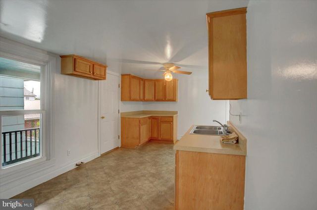 351 E BURD ST, Shippensburg, PA 17257