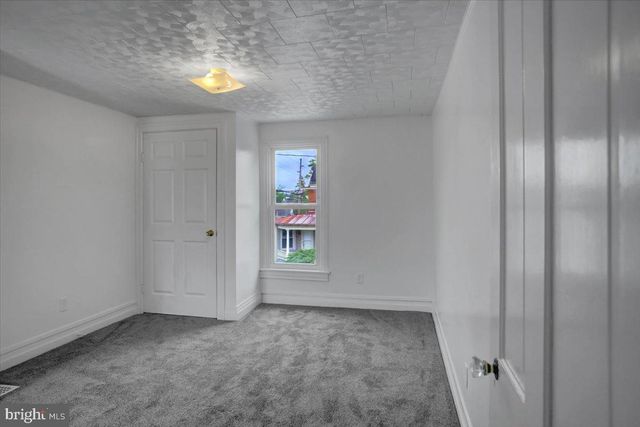 351 E BURD ST, Shippensburg, PA 17257