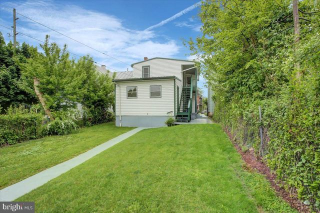 351 E BURD ST, Shippensburg, PA 17257