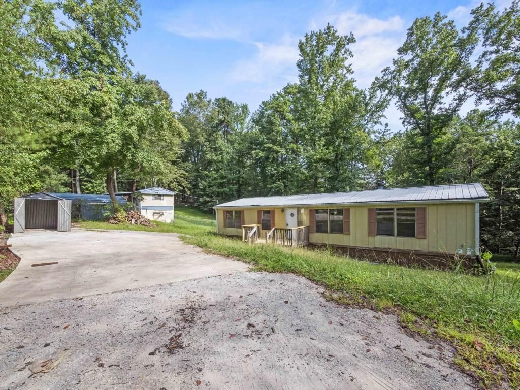 1671 Azelea Lane, Gainesville, GA 30507