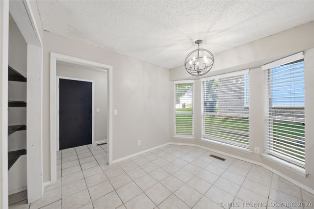 6309 S Ash Avenue, Broken Arrow, OK 74011