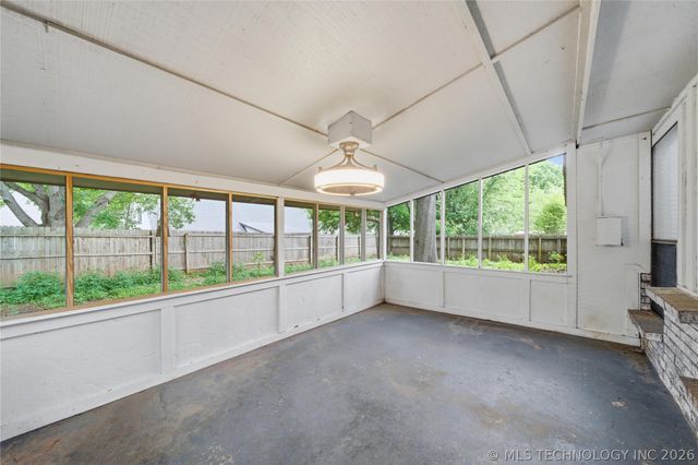 6309 S Ash Avenue, Broken Arrow, OK 74011