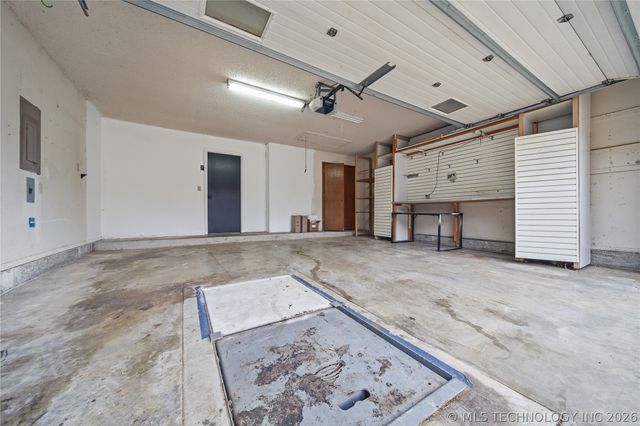 6309 S Ash Avenue, Broken Arrow, OK 74011