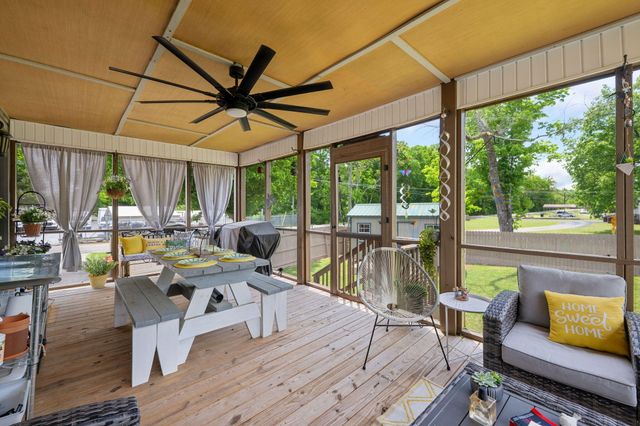 504 Retro Hughes Road, Sale Creek, TN 37373