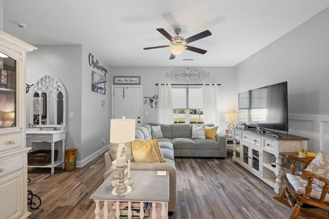504 Retro Hughes Road, Sale Creek, TN 37373