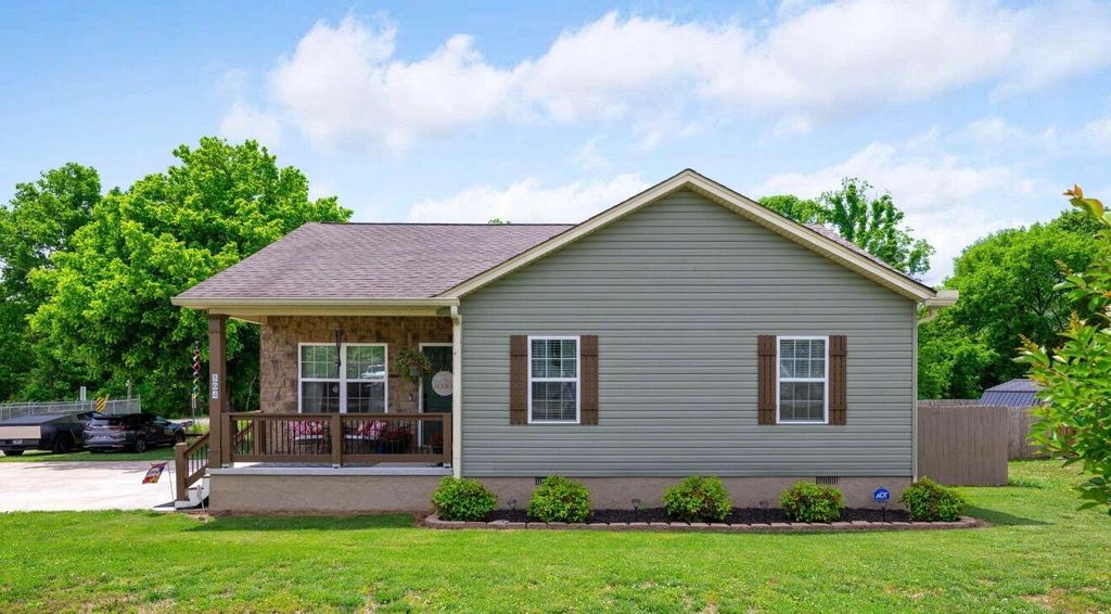 504 Retro Hughes Road, Sale Creek, TN 37373