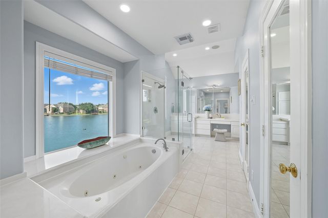 5934 Stratford Gardens Drive, Sugar Land, TX 77479