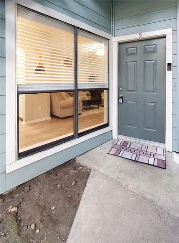 3768 Tanglewilde Street J5, Houston, TX 77063