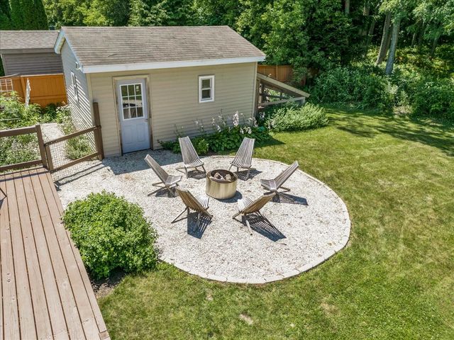 230 English Lane, Winthrop Harbor, IL 60096