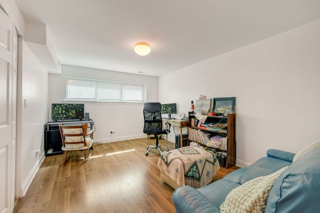 931 Brummel Street 103, Evanston, IL 60202