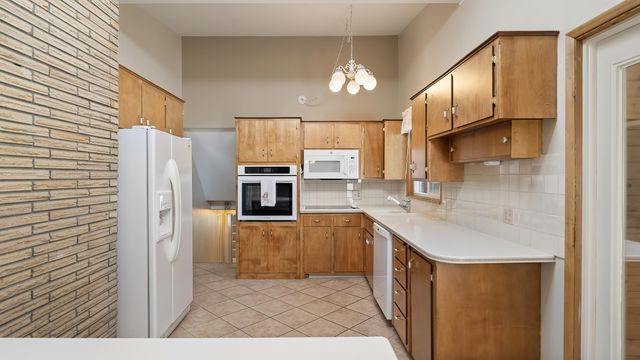 7017 N Post St, Spokane, WA 99208