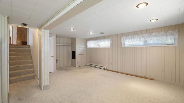 7017 N Post St, Spokane, WA 99208