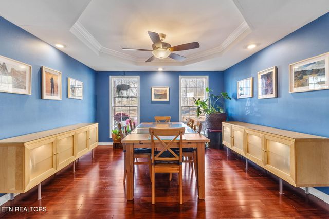 1221 Live Oak Circle, Knoxville, TN 37932