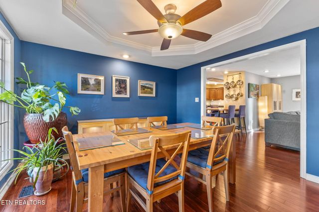 1221 Live Oak Circle, Knoxville, TN 37932