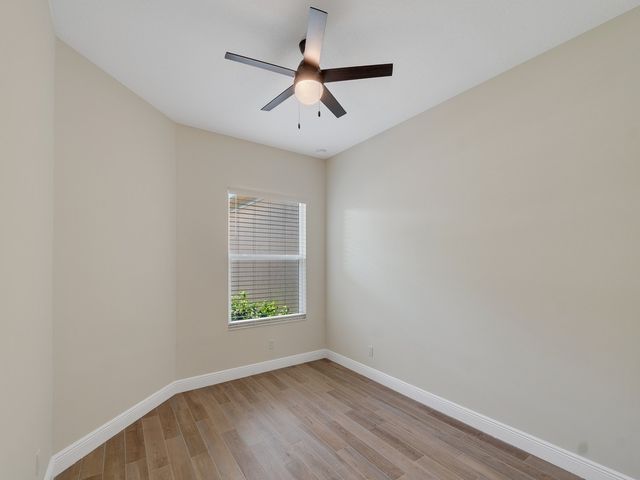 1805 Bridgepointe Circle 3, Vero Beach, FL 32967