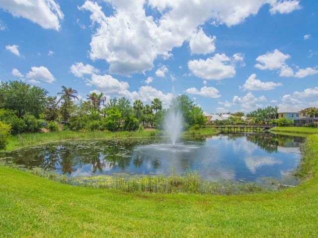 1805 Bridgepointe Circle 3, Vero Beach, FL 32967