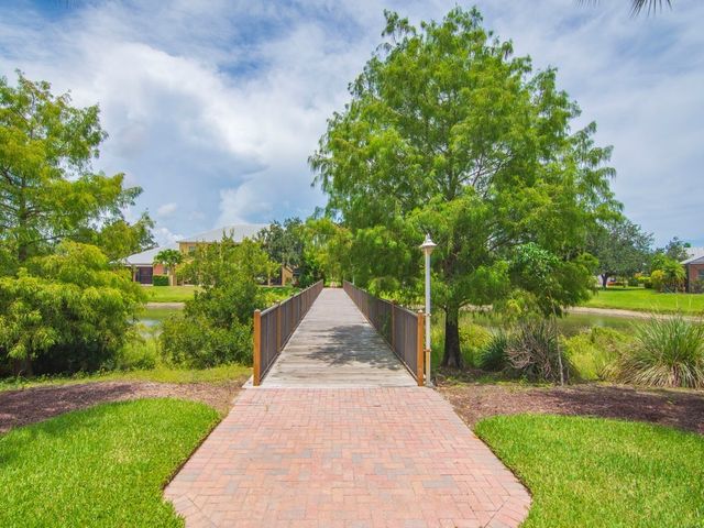 1805 Bridgepointe Circle 3, Vero Beach, FL 32967