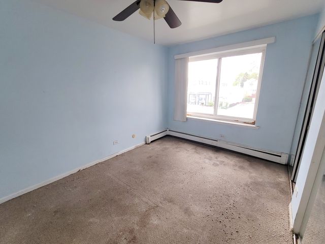 1227 S Harlem Avenue 208, Berwyn, IL 60402