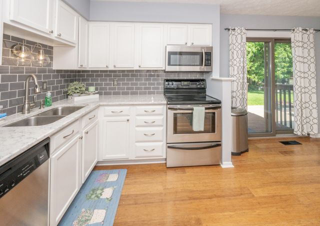 3232 Laurel Oak Court, Edgewood, KY 41017