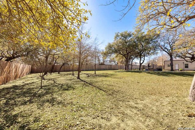 148 Copper Ridge, La Vernia, TX 78121