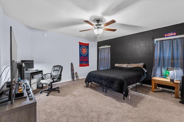 910 BLUE TIDE LANE, Lakeland, FL 33809