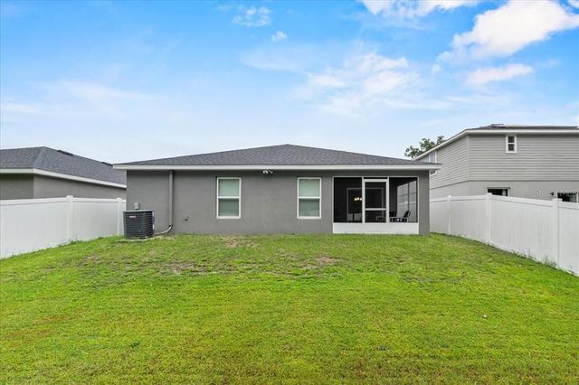 910 BLUE TIDE LANE, Lakeland, FL 33809