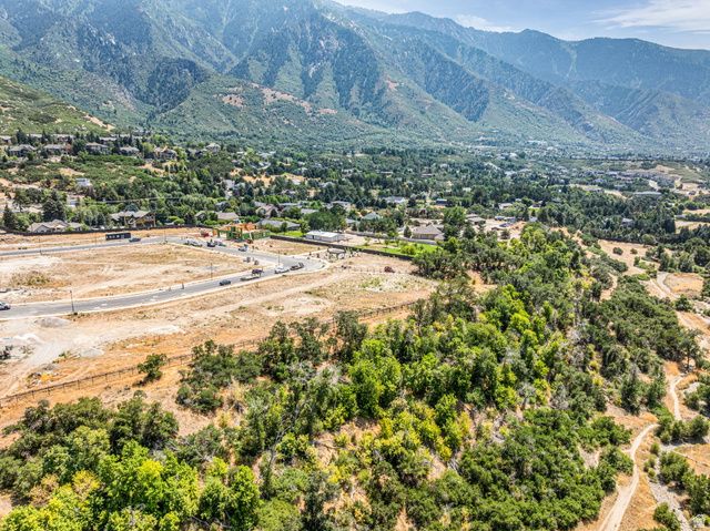 3009 E Bonnie Lynn Ln 2, Sandy, UT 84092