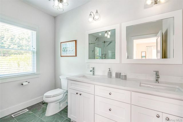 2375 Sound Drive, Greenport, NY 11944