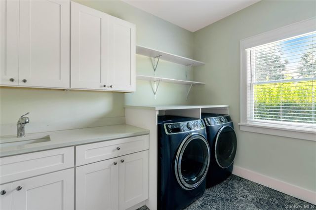 2375 Sound Drive, Greenport, NY 11944