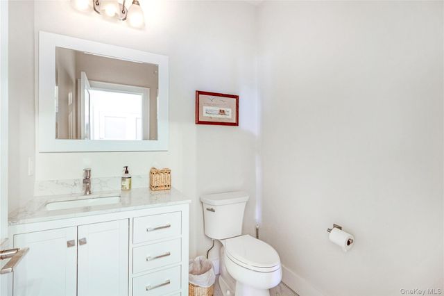 2375 Sound Drive, Greenport, NY 11944