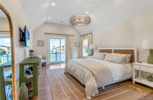 2375 Sound Drive, Greenport, NY 11944