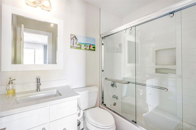 2375 Sound Drive, Greenport, NY 11944