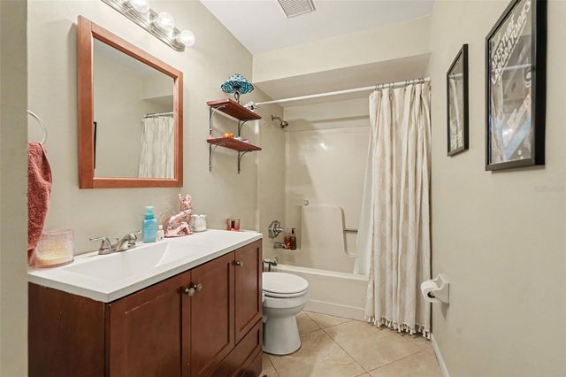 412 W IDLEWILD AVENUE, Tampa, FL 33604
