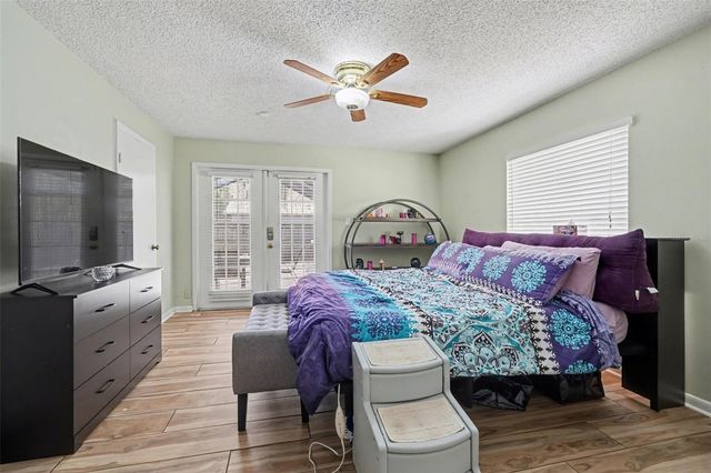 412 W IDLEWILD AVENUE, Tampa, FL 33604
