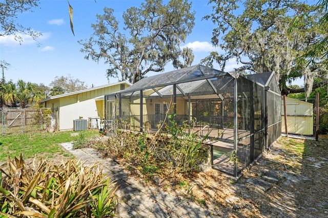 412 W IDLEWILD AVENUE, Tampa, FL 33604
