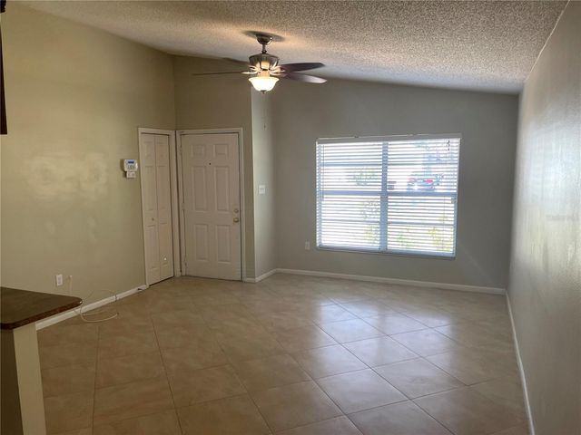 412 W IDLEWILD AVENUE, Tampa, FL 33604