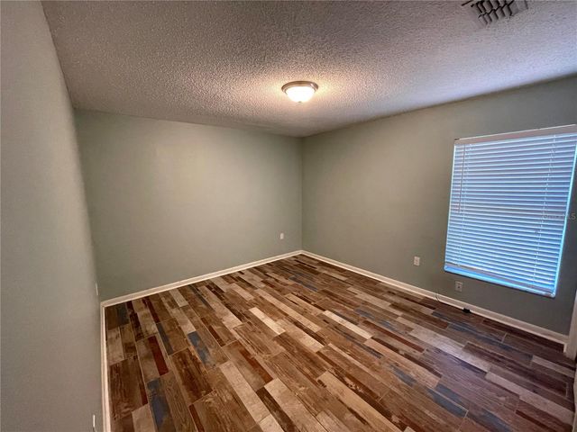 412 W IDLEWILD AVENUE, Tampa, FL 33604