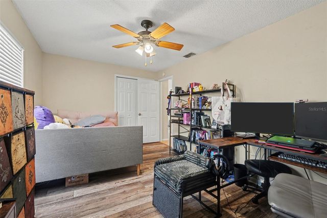 412 W IDLEWILD AVENUE, Tampa, FL 33604