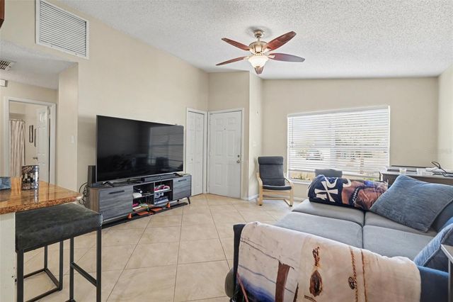 412 W IDLEWILD AVENUE, Tampa, FL 33604