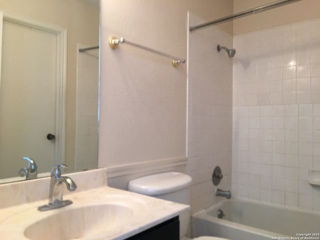 11815 Vance Jackson Rd Apt 1804, San Antonio, TX 78230