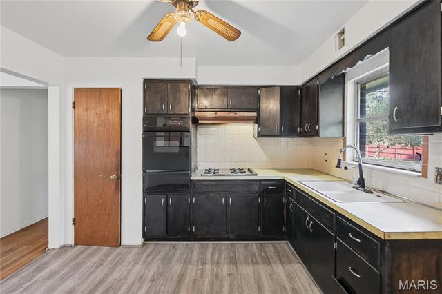 4103 S Park Drive, Belleville, IL 62226