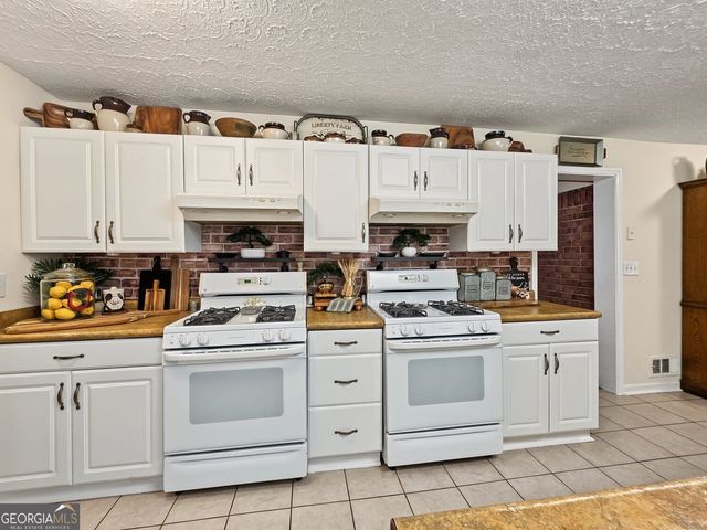 4820 Brownsville Road, Powder Springs, GA 30127