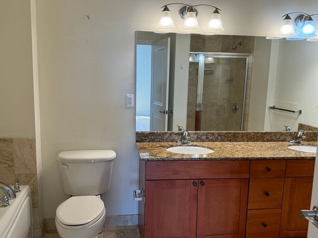 500 Union St 5304, Westborough, MA 01581