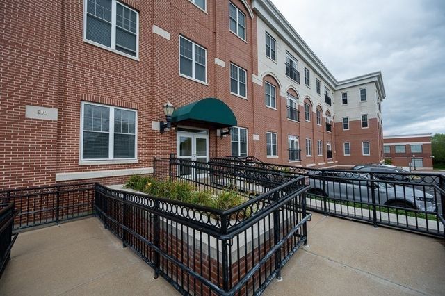 500 Union St 5304, Westborough, MA 01581