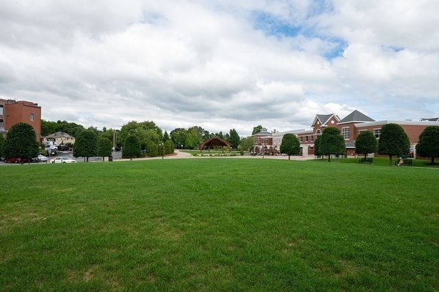 500 Union St 5304, Westborough, MA 01581